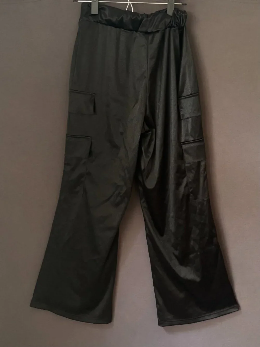 Weissman satin cargo